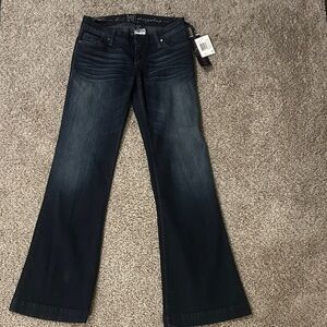 Women's Flared Jeans - dream diva